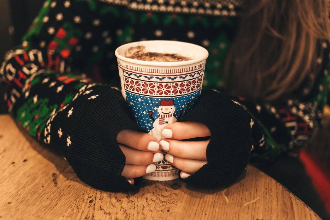 christmas-mug-pexels-photo-247835