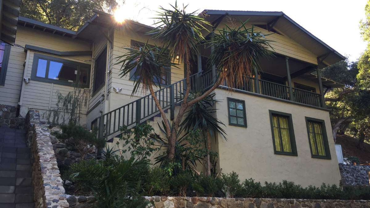 Front view of the Breathe Life Healing Centers facility, where residential treatment program in Los Angeles is offered for those struggling with addiction.