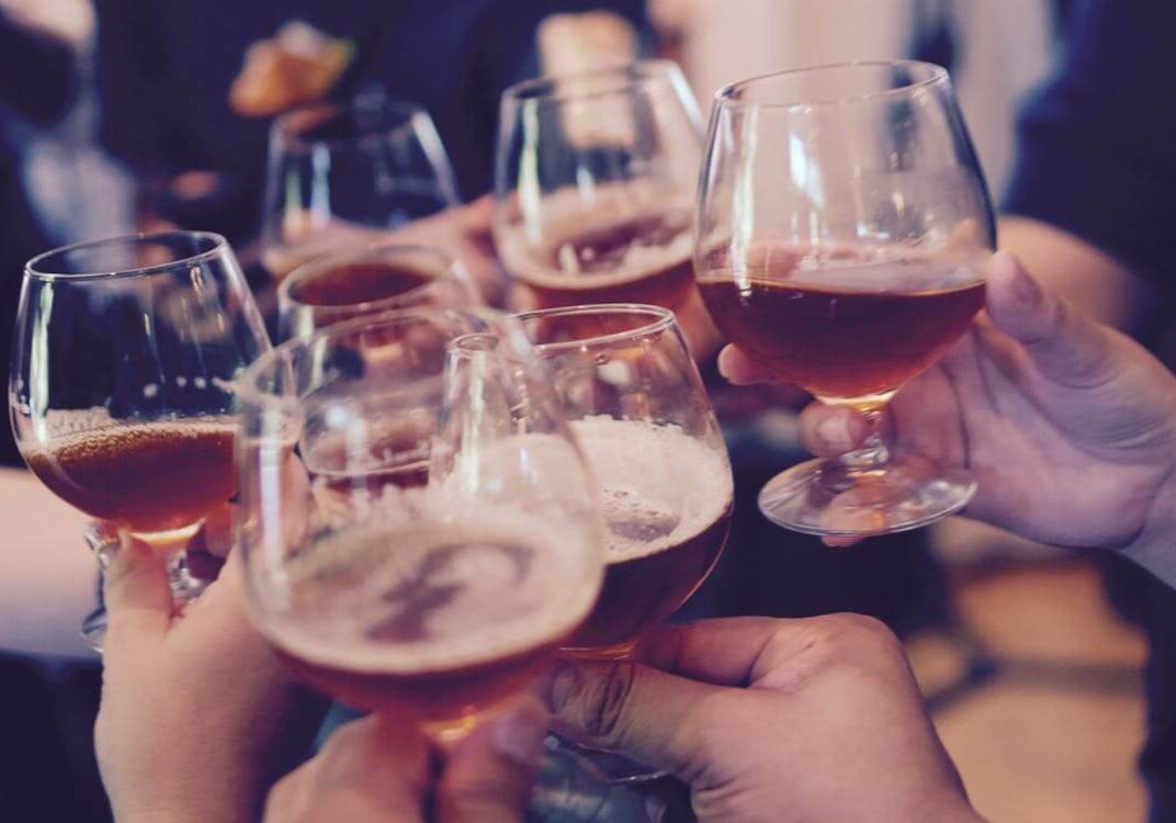 drinking-cheers-pexels-photo-27431