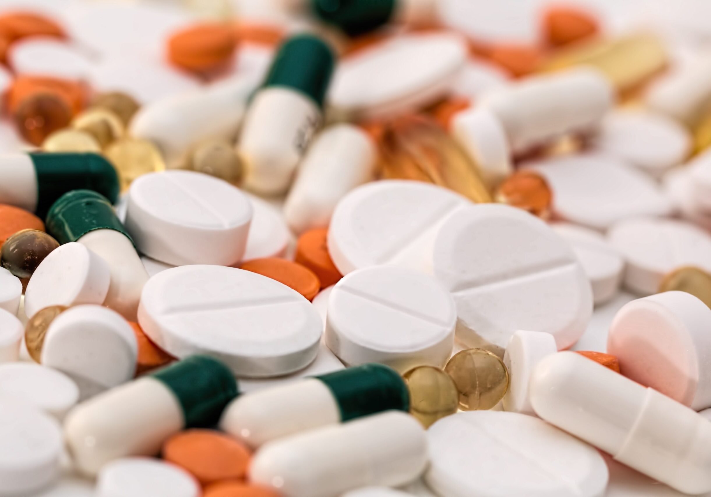 headache-pain-pills-medication-159211