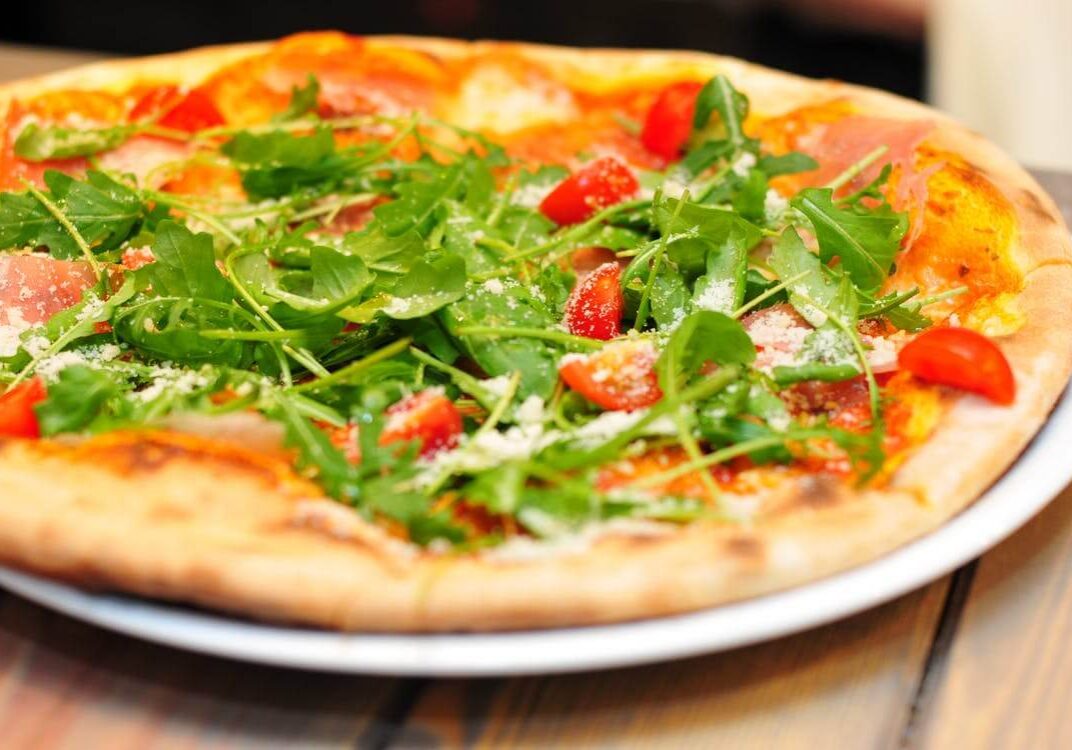healthy-pizza-pexels-photo-263041